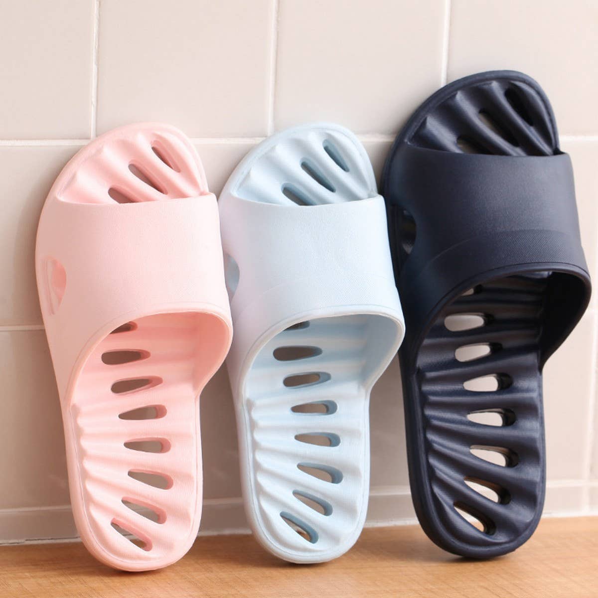 ACCITY - Wholesale Slippers - Women's - BATHROOM BATHING NON SLIP WEAR RESISTANT SLIPPERS_CWSHS03937
