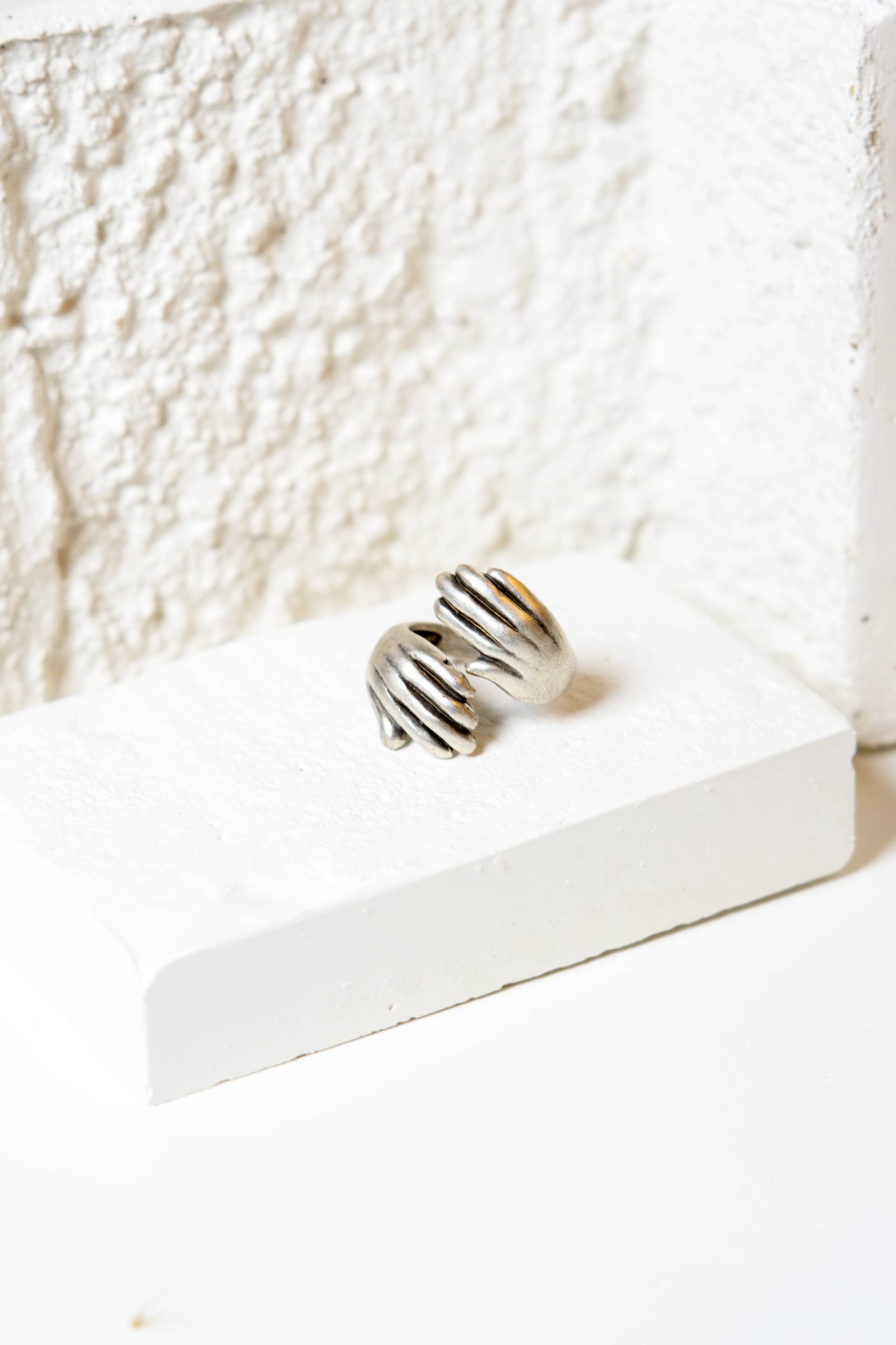 Peter and June - Venta al por mayor Anillo de banda/apilable - Anillo con la letra «Quiero sostener tu mano», chapado en plata