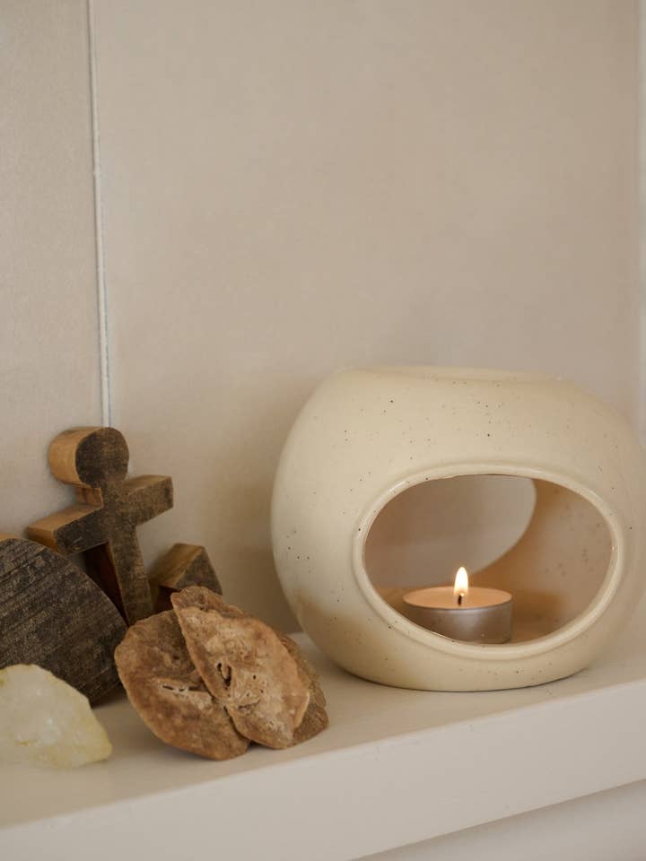 Lampe à arôme signature en céramique pour la vente par moshi moshi mind