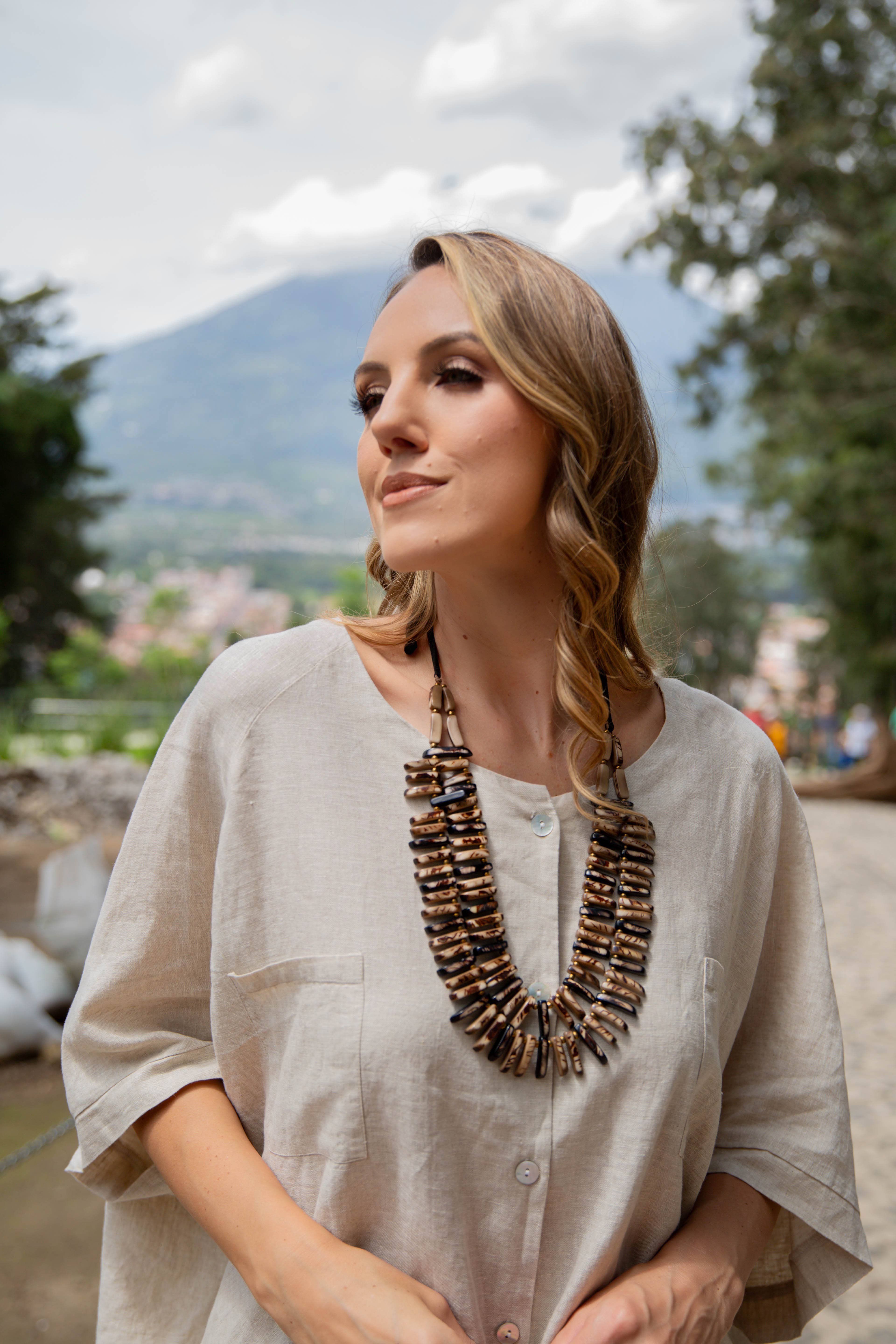 Organic Tagua Jewelry - Vente Collier de perles - Collier Hillary3