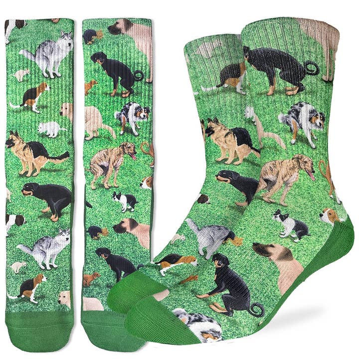 Men's Dogs Pooping Socks for wholesale by Good Luck Sock