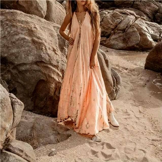 Rosa Clothing - Wholesale Dress - Women's - Swing halterneck tie backless print dress