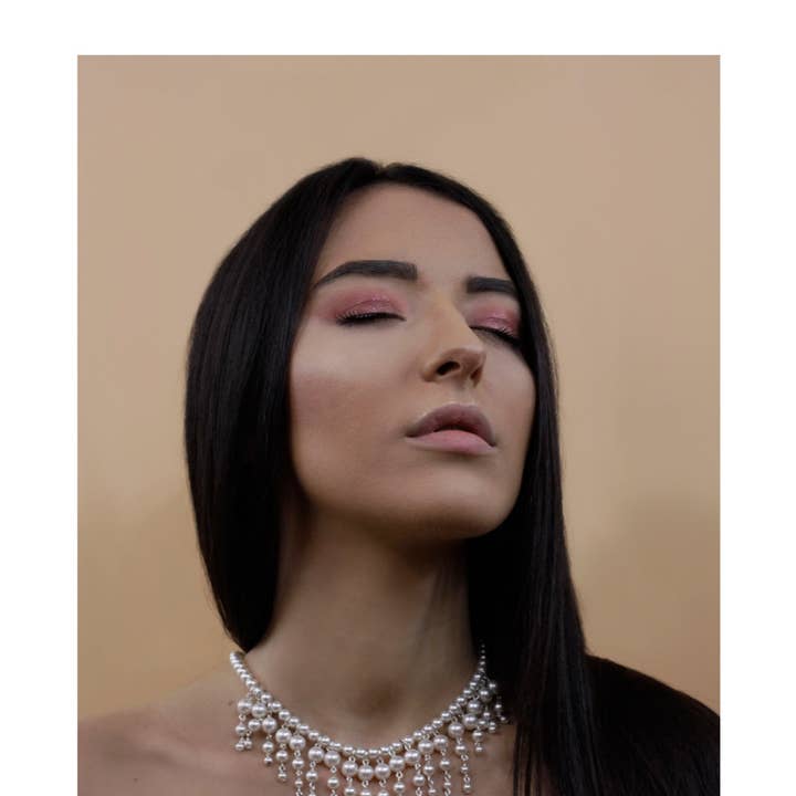 Tiara Diadem Necklace Ariana Swarovski Pearls Bridal Line Handmade for wholesale by Il Tocco di Minerva