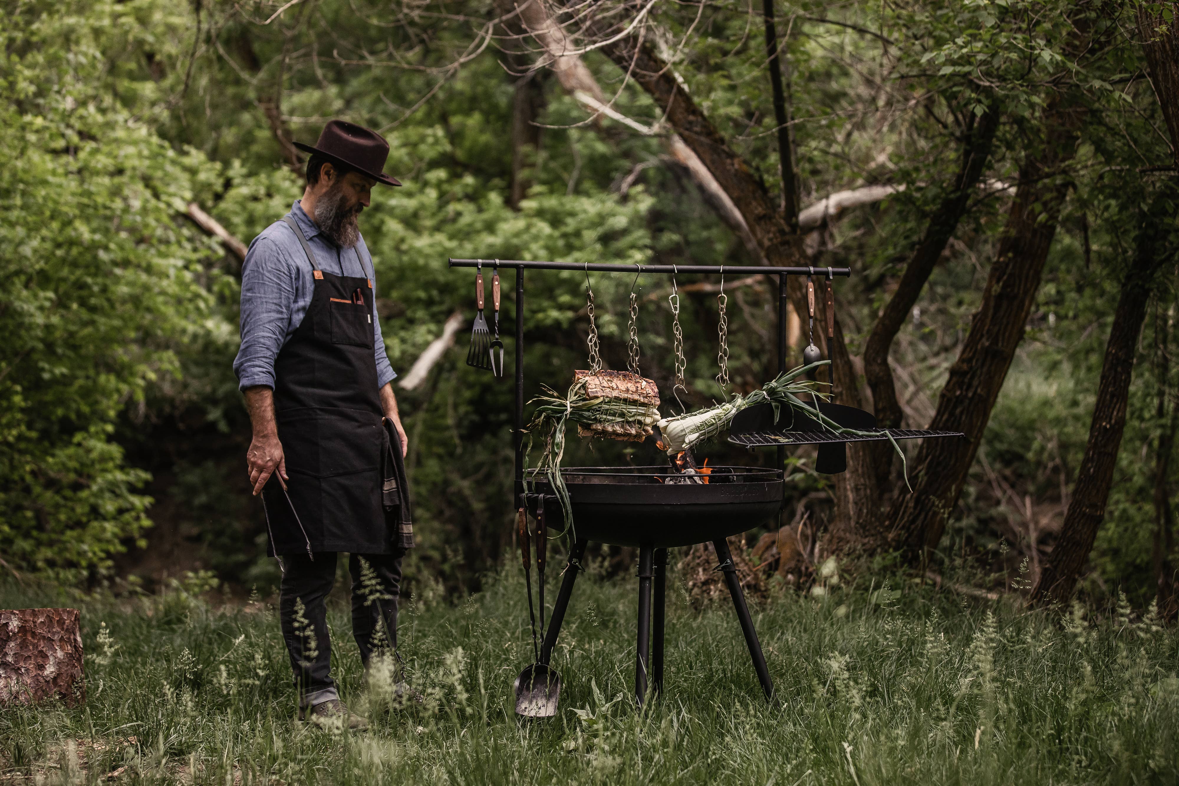 Barebones - Wholesale Fire Pit - Cowboy Fire Pit Grill - 30"9