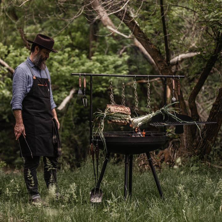 Barebones - Wholesale Fire Pit - Cowboy Fire Pit Grill - 30"9