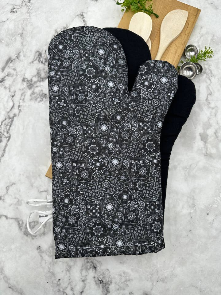Oven Mitts Black Bandana One PAIR of oven mitts. Fully Funct for wholesale by MS Creations