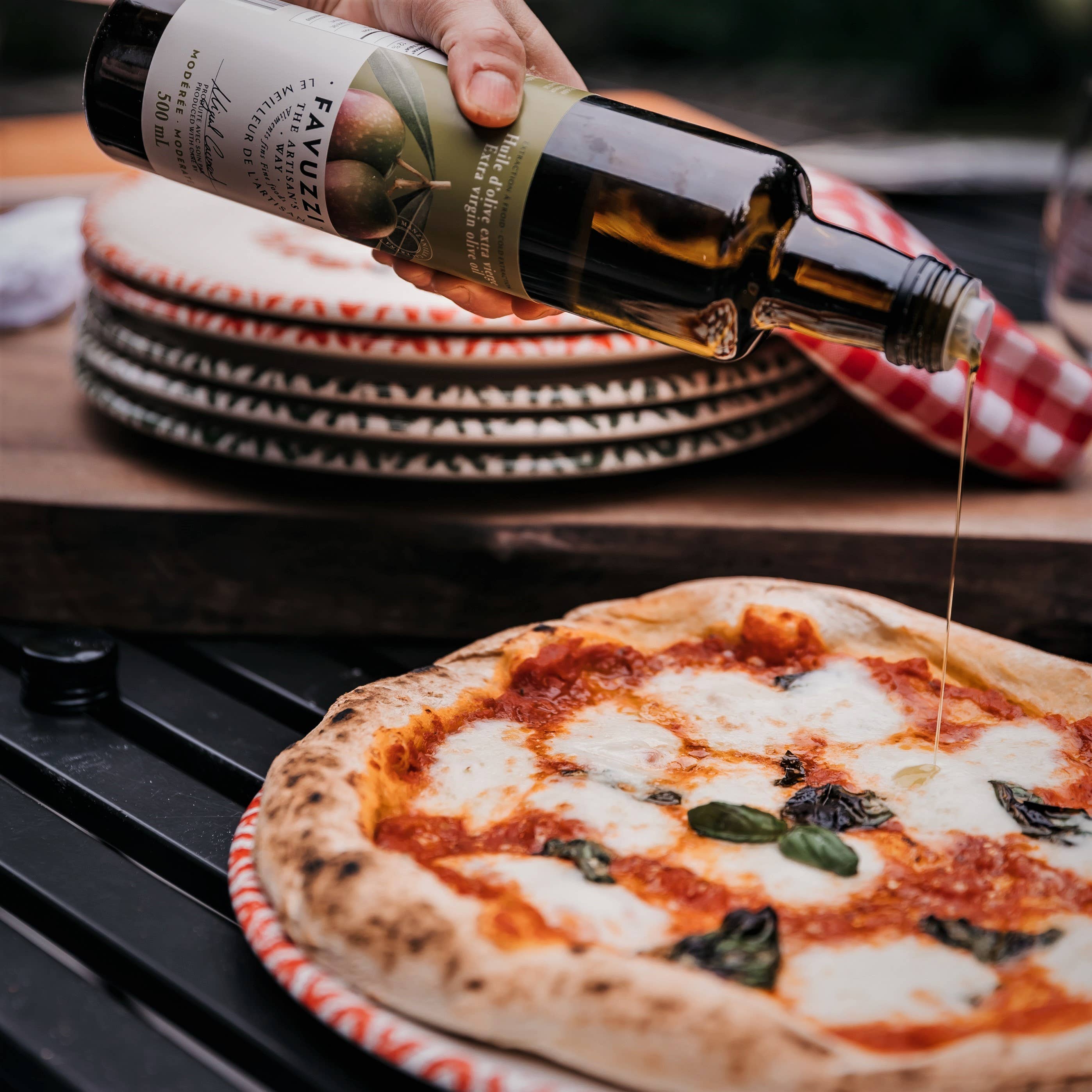 Favuzzi (Canada) - Wholesale Olive Oil - Moderate Intensity Extra-virgin Olive Oil3