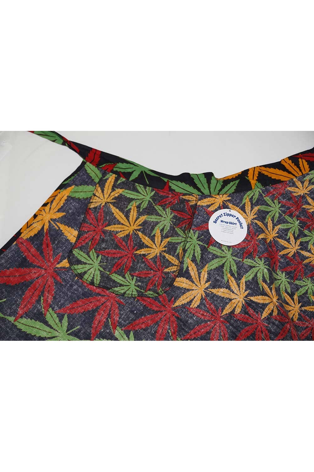 Sunshine Joy – wholesale Skirt – Women’s – Wrap Skirt With Zip Pocket Rasta Leaf2