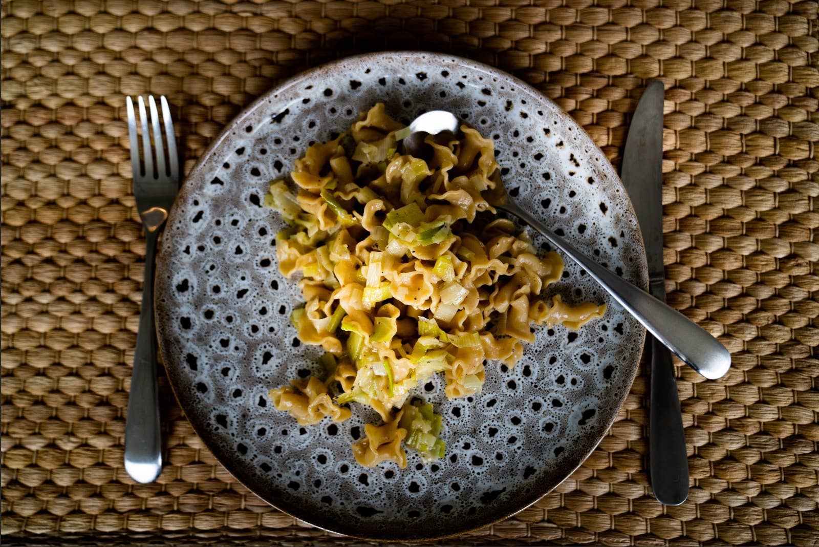 LEGÙ - Wholesale Pasta - 2 ORGANIC LEGUMES - GIGLI (2/3 servings)1