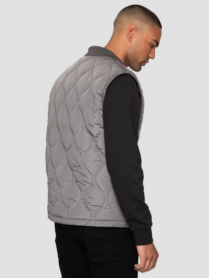 COLETE ACOLCHOADO DE CEBOLA CINZENTA por atacado de justyouroutfit