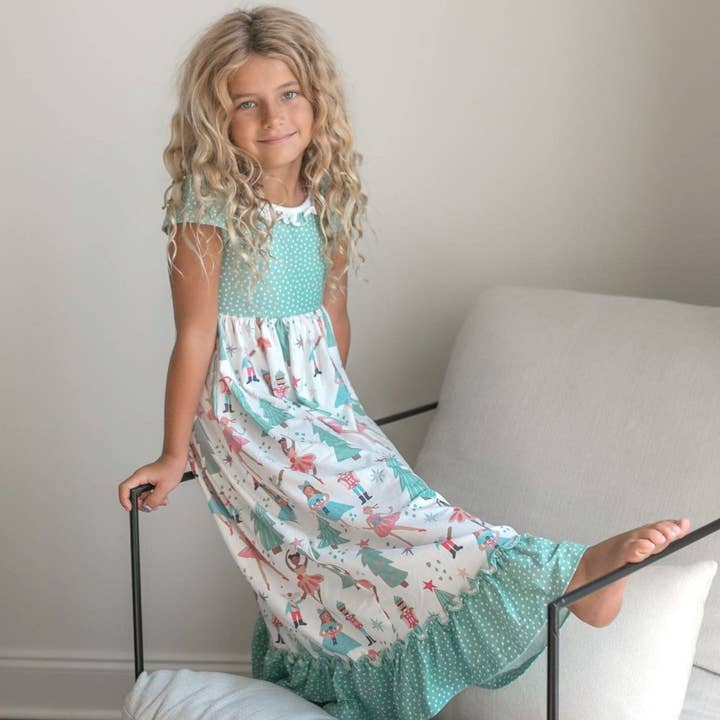 Oopsie Daisy - Wholesale Nightdress - Kids - Kids Christmas Holiday Nutcracker Ruffle Lounge Play Gown