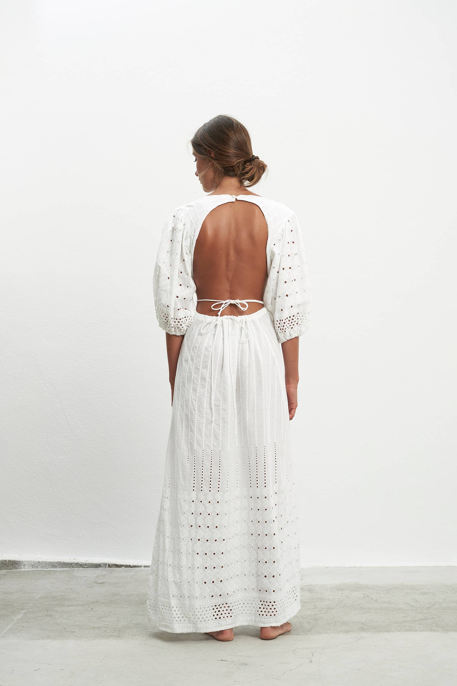 PAR&ESCALA – wholesale Dress – Women's – BRUNA WHITE DRESS2