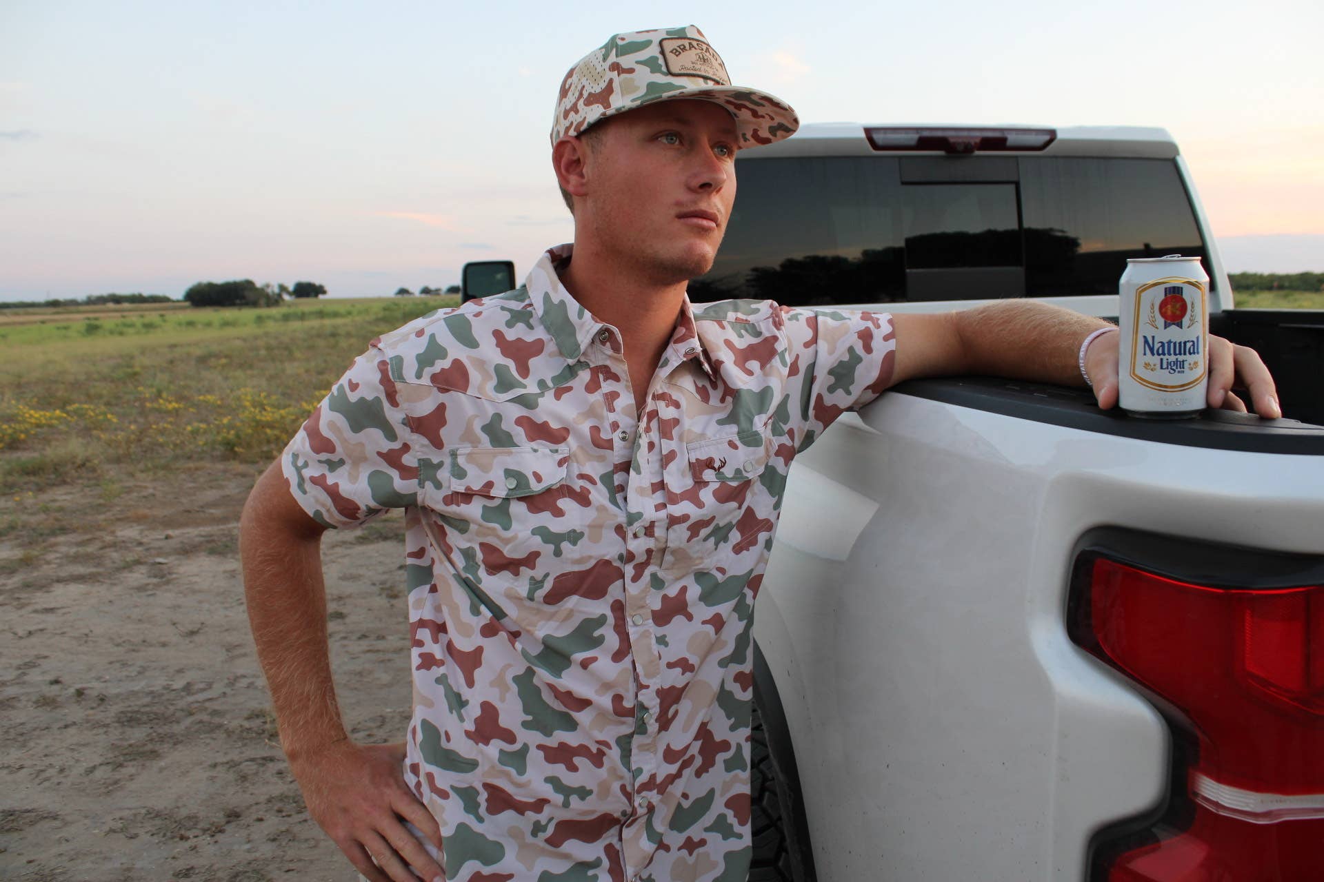 Brasada - Venta al por mayor Camisa con botones - Hombre - Manga Corta Camuflaje con Broches de Presión3