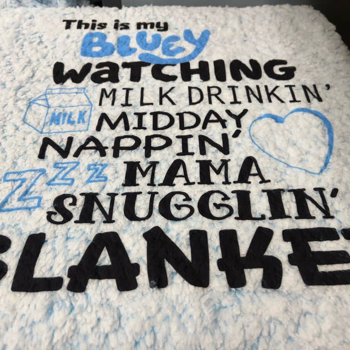 Creative Queen Boutique - Wholesale Bedding Blanket - Kids & Baby - Bluey Watching Blanket