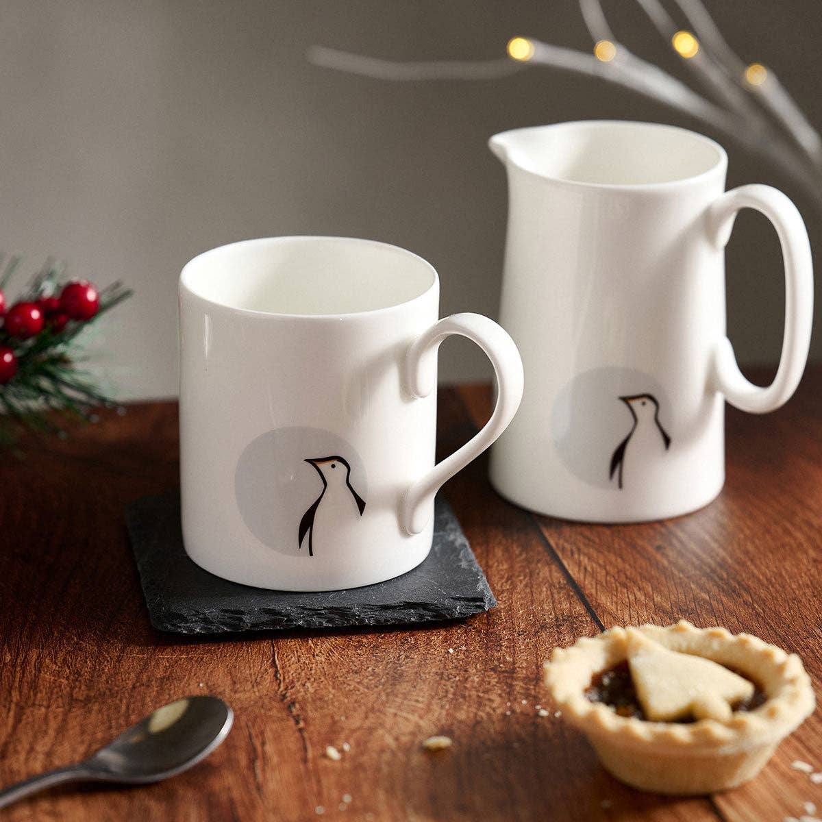 Jin Designs - Wholesale Coffee Mug - Penguin in the Window Mug5