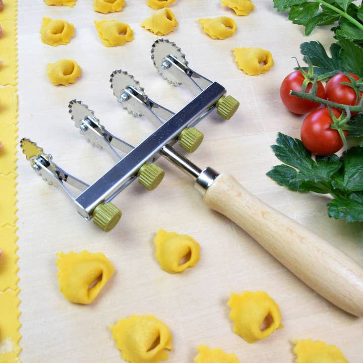 Elettro Center - Wholesale Kitchen Tool/Gadget - Adjustable Pasta Cutter 4 Blades 120mm, adjustable pastacutter2