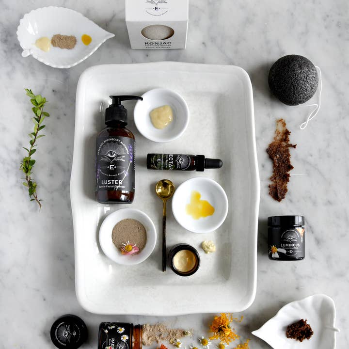 Essential Apothecary Alchemist - Wholesale Skincare Face Mask - Luminous Moisturizing Mask5