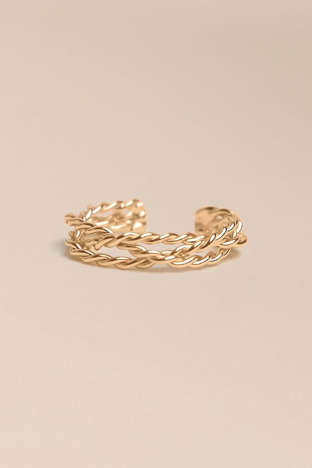 Waekura – Großhandel Cocktail-/Statement-Ring – Cina-Ring mit drei geflochtenen Bändern, verstellbar, 3 Mikron vergoldet1