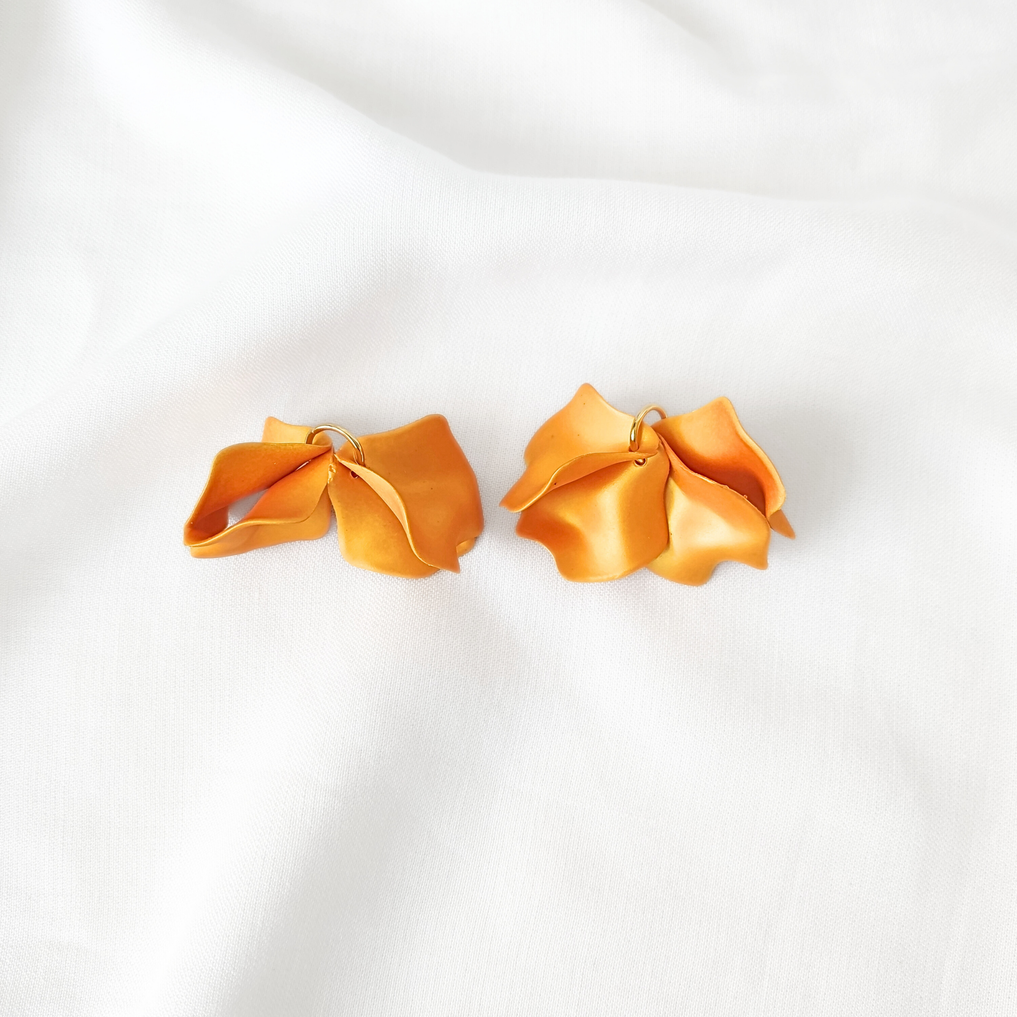 L'Atelier d'Artémis - Wholesale Hoop Earrings - POPPY Creoles35