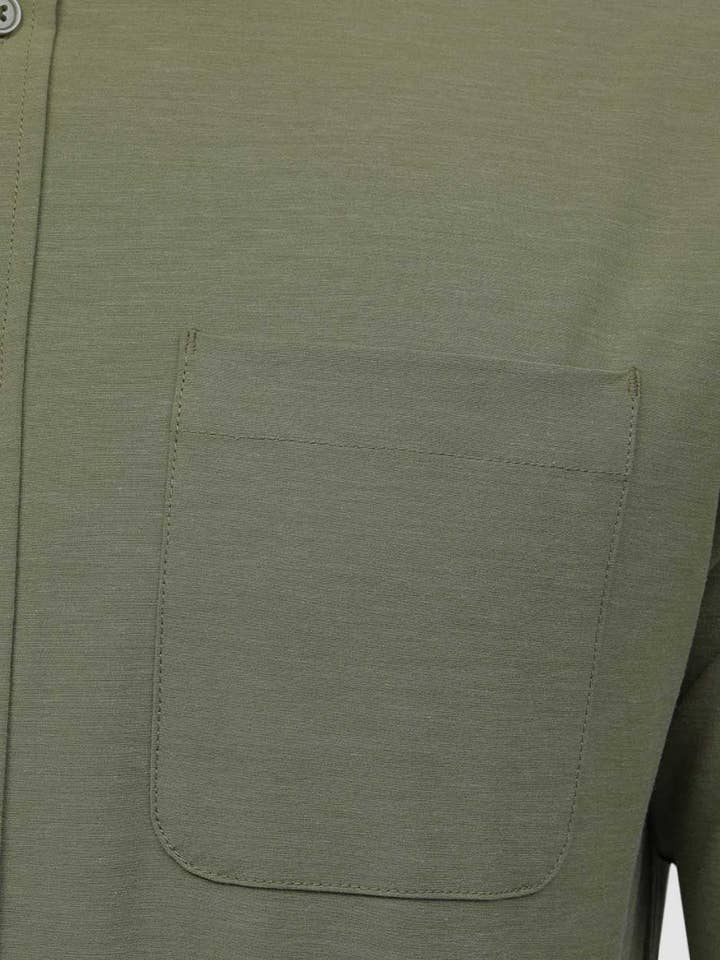 INTO THE AM - Vente Chemise à col boutonné – homme - Chemise boutonnée à manches longues pour hommes61