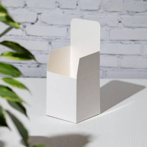 Calon Home - Wholesale Candle holder - Wholesale Candle Boxes in Black or White 2