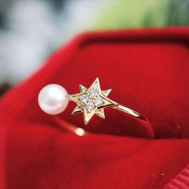 Bague Étoile du Nord en or 10K, perle et moissanites for wholesale by Mathieu Blanchard