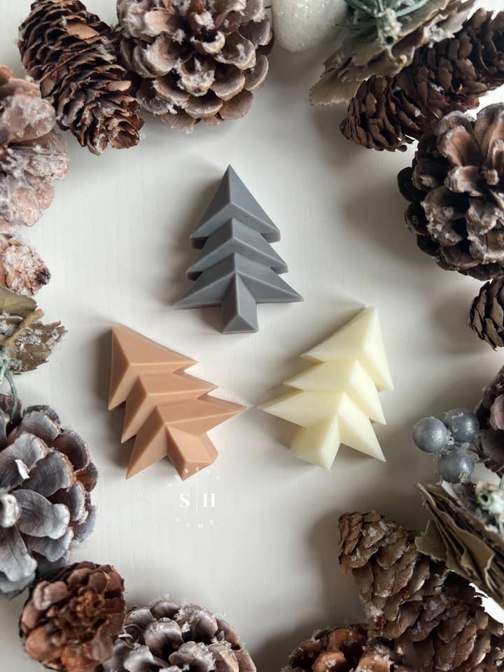 Christmas Tree Wax Melts for wholesale by Serene Home
