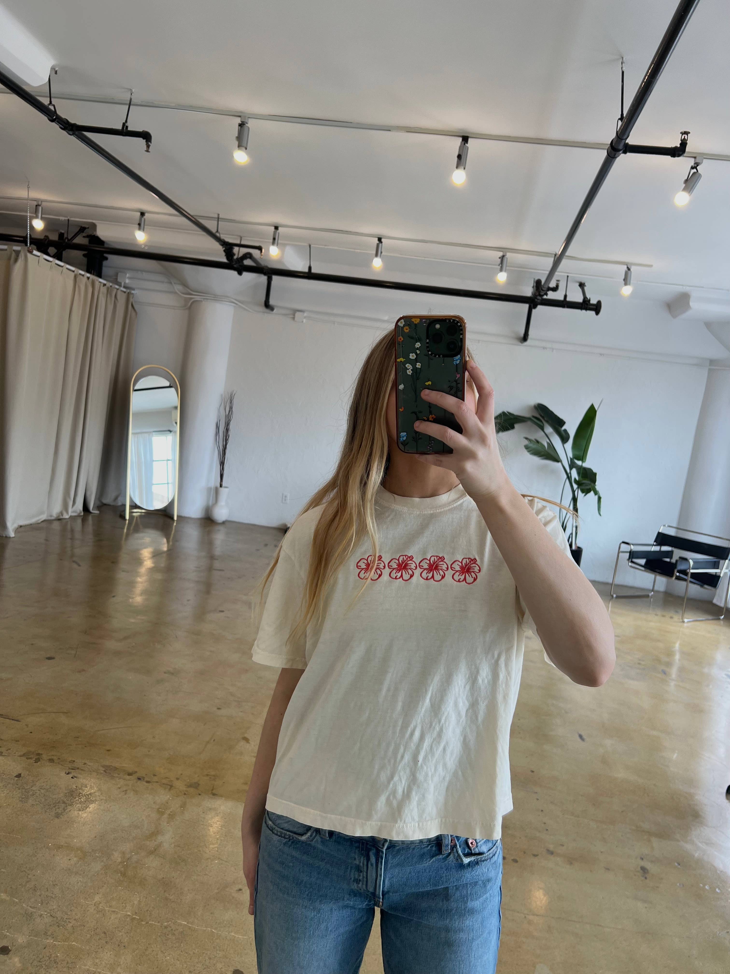 City Crews Apparel - Wholesale T-Shirt - Women's - Hibiscus Flower Embroidered Comfort Colors T-Shirt2