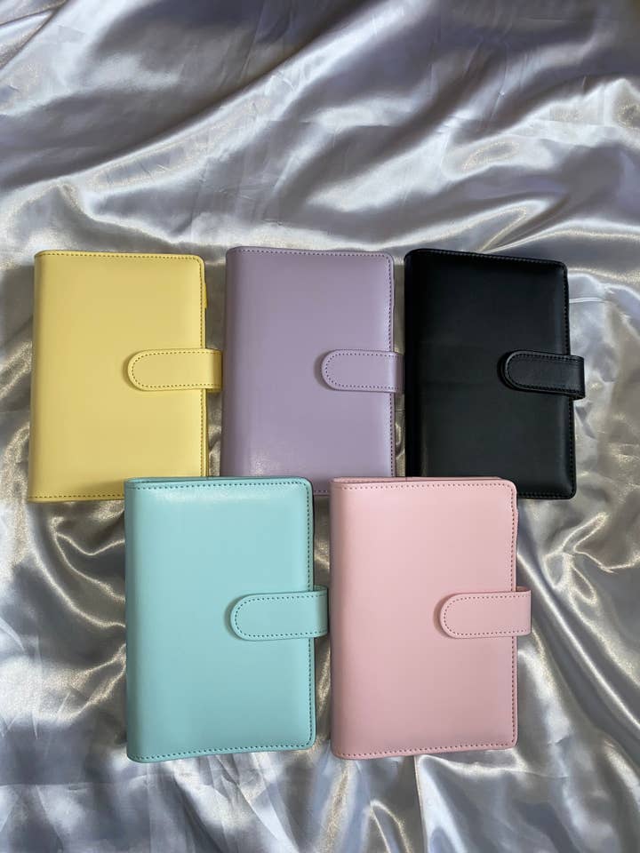 Plain Budget Binder for wholesale by Emscustoms