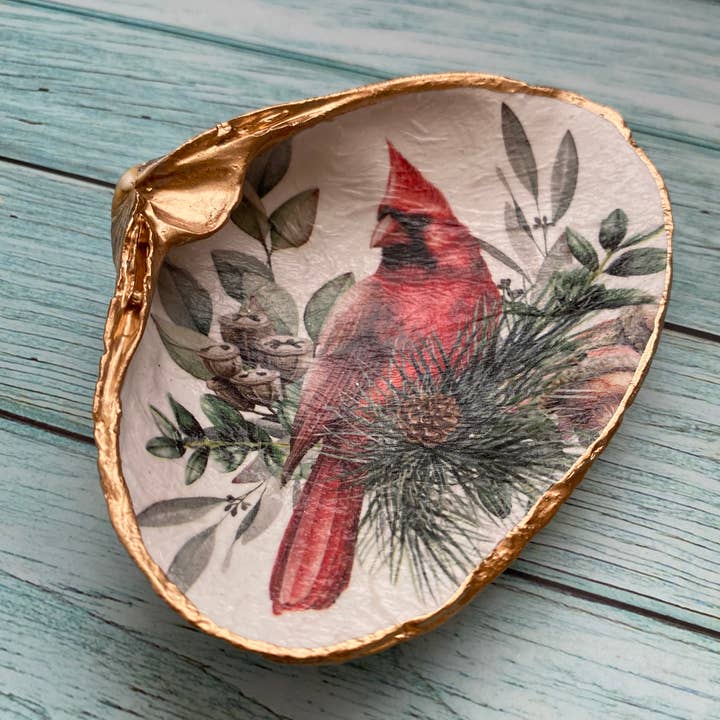 Serenity Shells - Wholesale Jewelry Dish - Cardinal Shell1