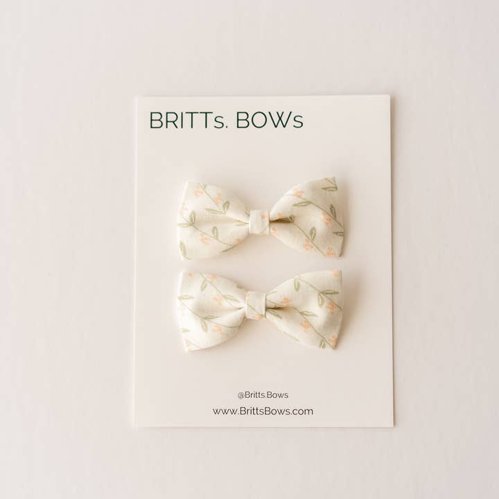BRITTs. BOWs - Wholesale Hair Bow - Kids - Holiday Pigtail Bow Sets of 2