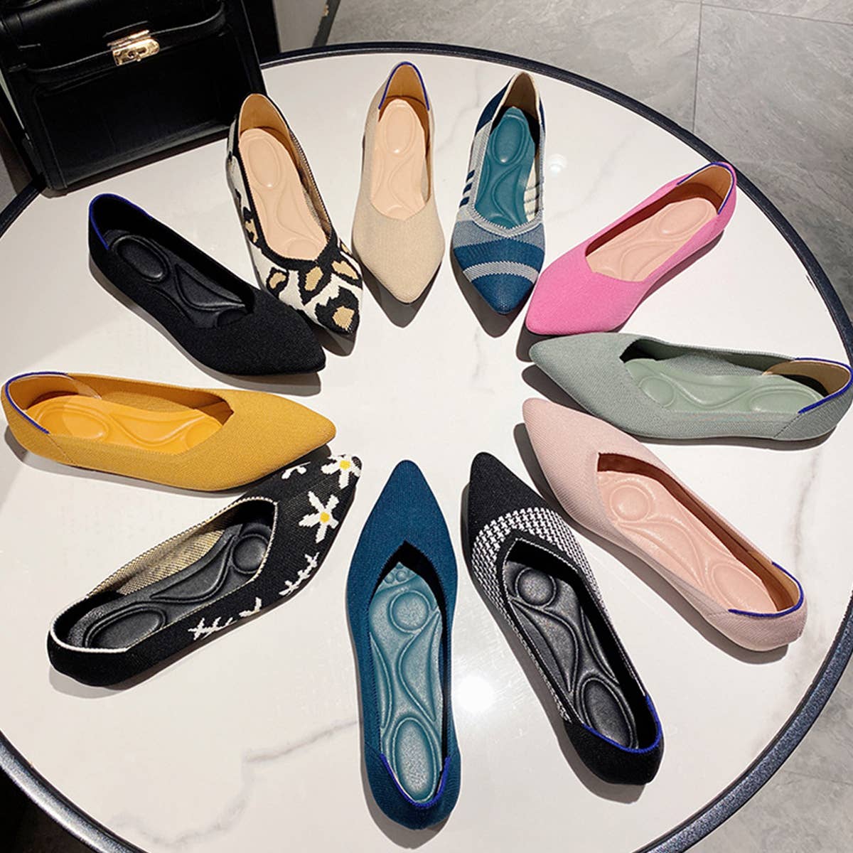 ACCITY - Wholesale Flats - Women's - COMFORTABLE POINTED FLAT SHOES FOR WOMEN_CWSHF000619