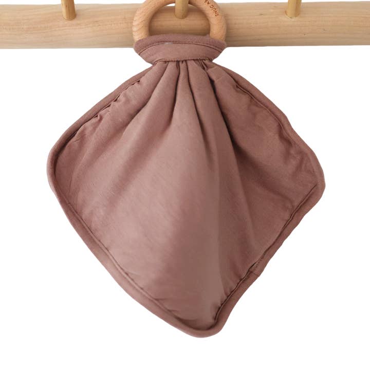 Bamboo Lovey em Gengibre por atacado de Snuggly Figs Ltd.