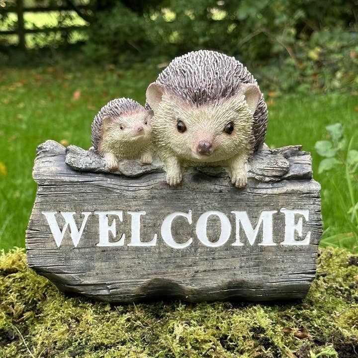 Hedgehog garden decoration with WELCOME wording, wood effect resin, novelty Hog lover gift for wholesale by Animal Crackers