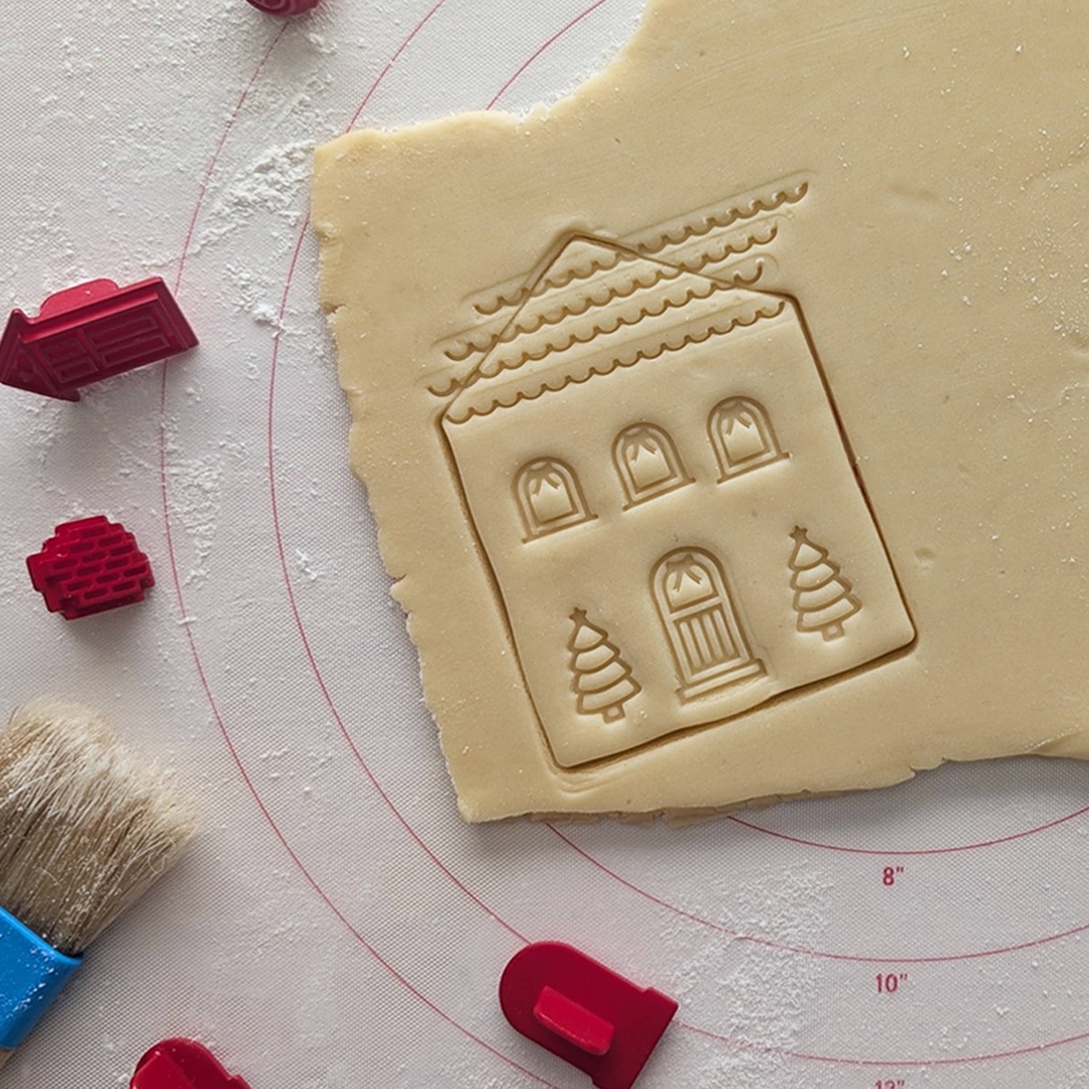 Make Bake - Wholesale Cookie Cutter - Stamp & Bake Cookie Craft Kit (Holiday Village)6