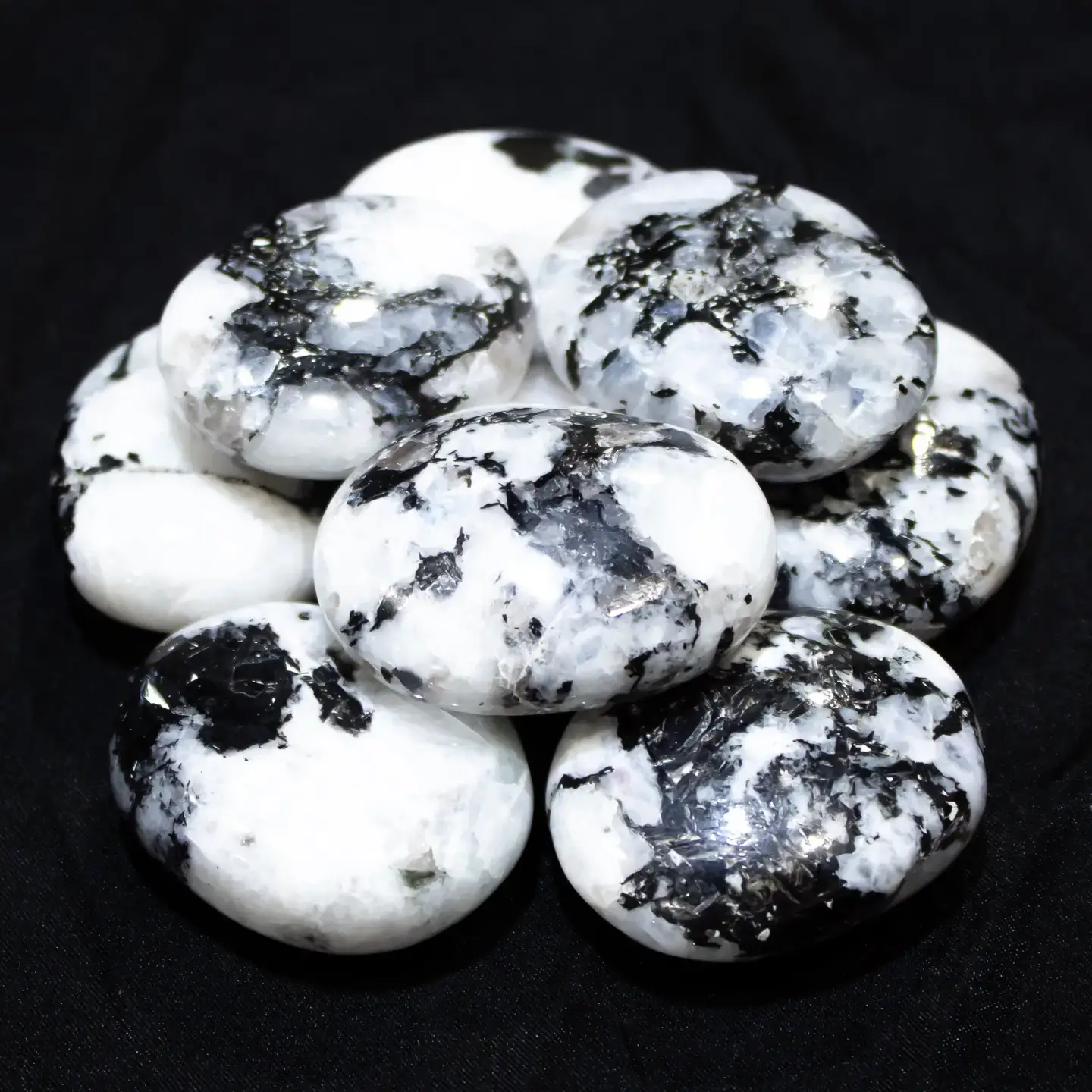 Quasar Gems USA - Wholesale Spiritual Stone/Crystal - Rainbow Moonstone Pillows Palm Stone 1/2kg-1lbs0