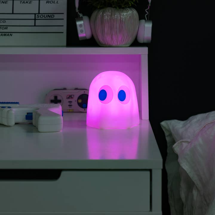 Fizz Creations Inc - Wholesale Night Light - PAC-MAN Color Changing Ghost Mood Light4