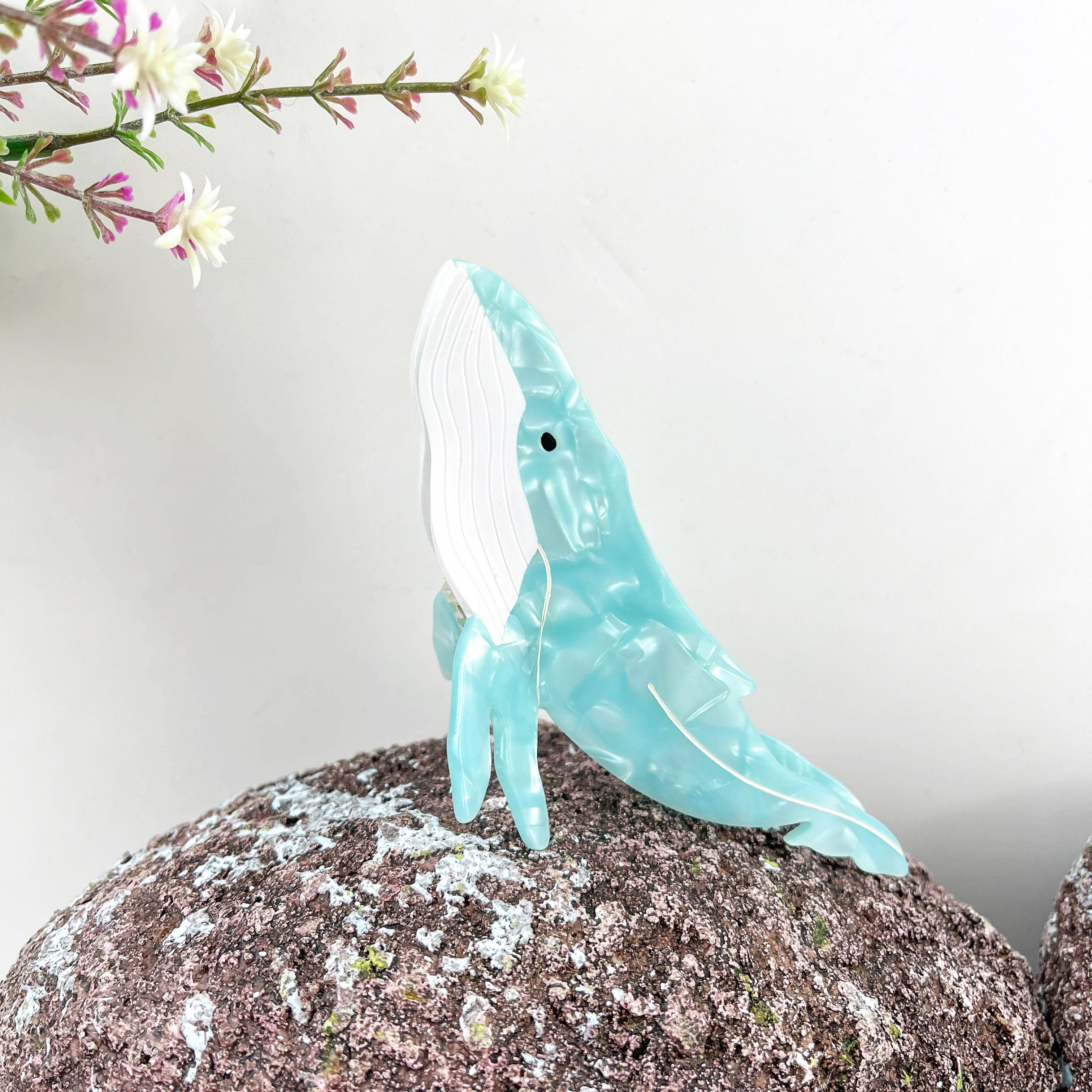 mildstyles - Wholesale Hair Clip - Women's - Tiger Shark and Whale Acetate Hair Claw Clip4