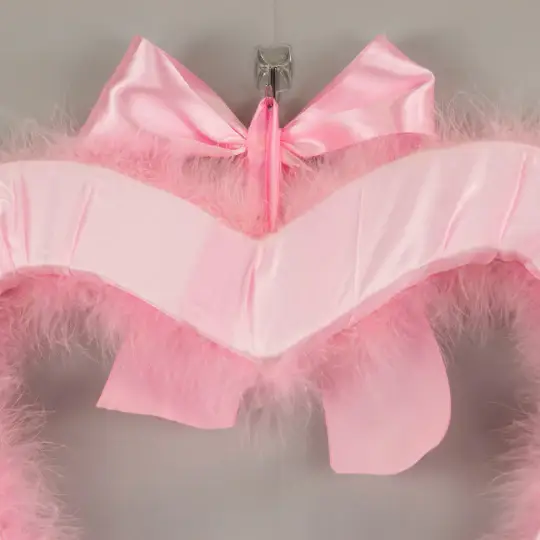 Zucker Feather Products - Wholesale Wreath - Decorative Candy Pink Heart Shaped Feather Wreath and Wall A5