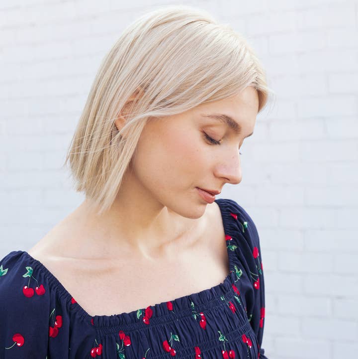 Elloh Collection - Wholesale Dress - Women's - Puff Sleeve Square Neck Cherry Print Dress with Pockets13