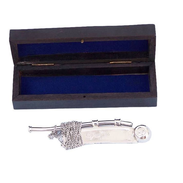 Hampton Nautical – Engroshandel Bordpynt – Krom Bosun Whistle 6" m/palisander kasse