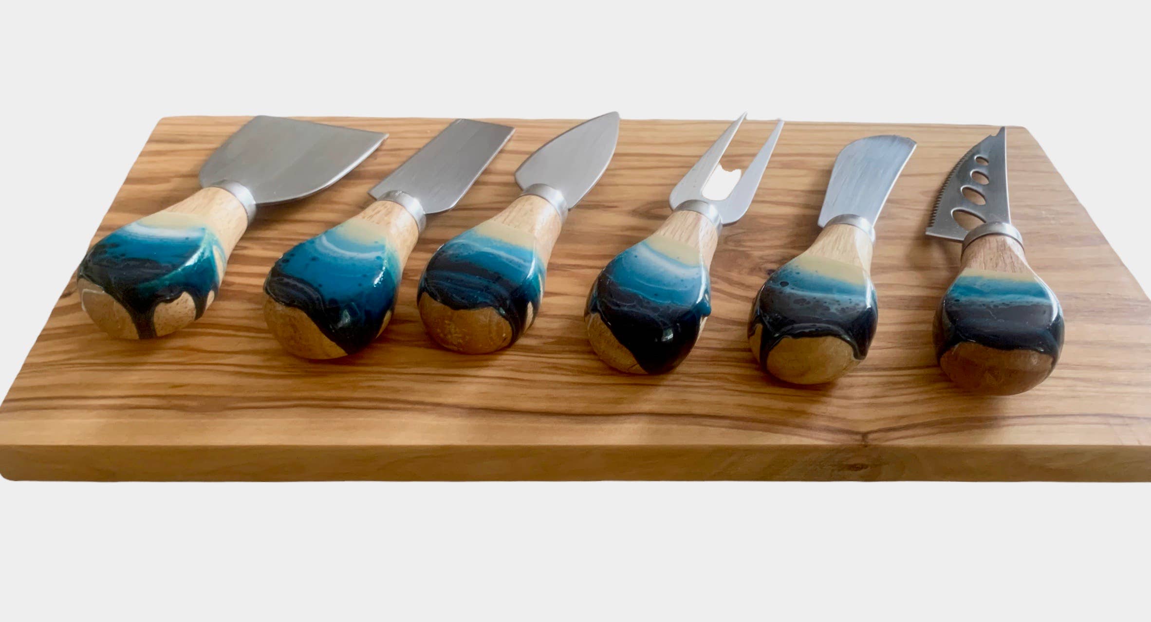Nikita Fine Art LLC - Wholesale Kitchen Utensil Set - Cheese Utensil Set of 6 with black box organic resin2