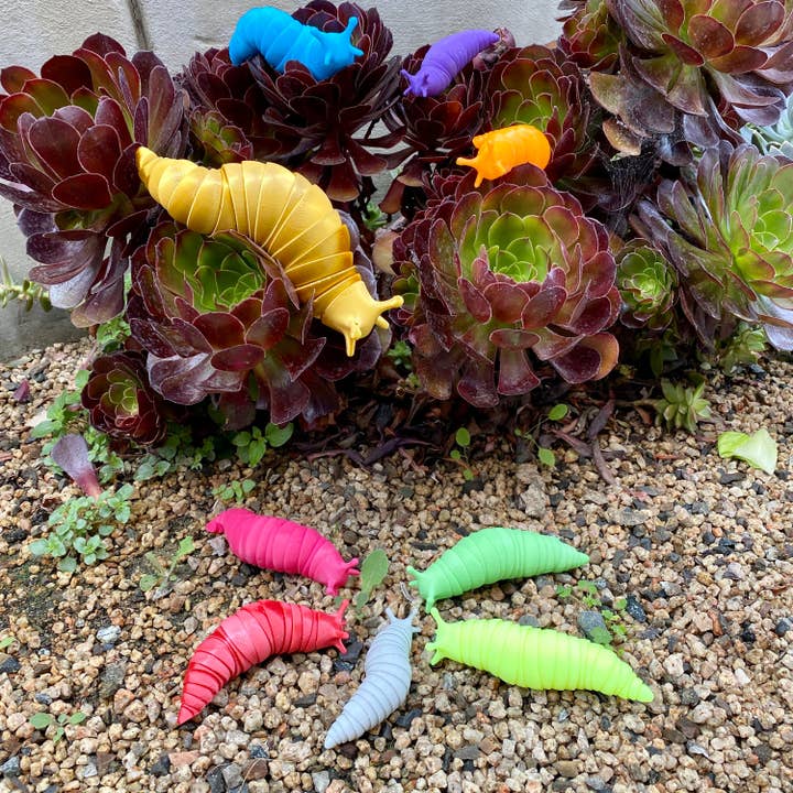 NumanPrints - Wholesale Fidget Toy - Kids - Articulated Slug 3D Printed Moveable fidget2