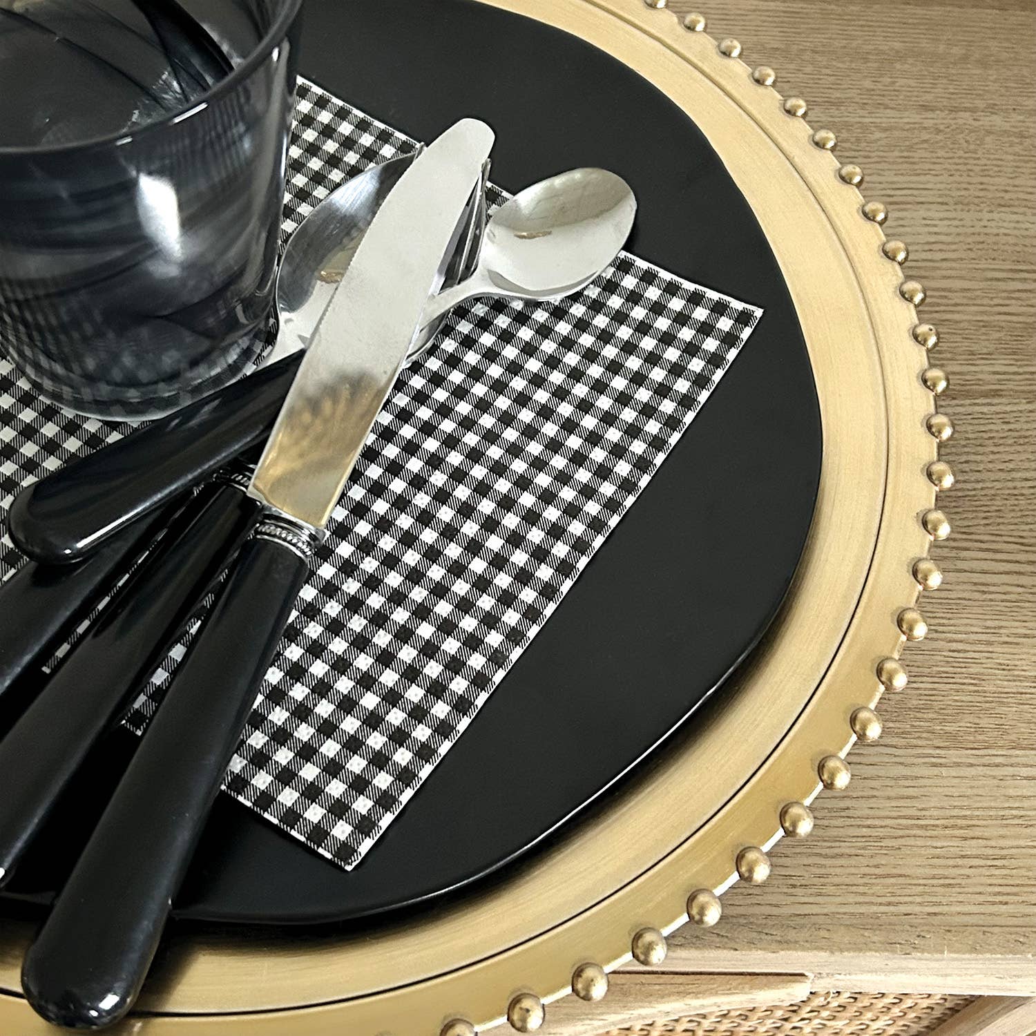 Opjet Paris – wholesale Disposable napkin – black gingham paper napkin x204