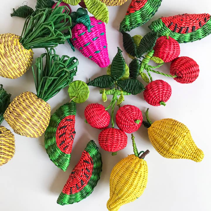 Belart Fair Trade - Wholesale Stud/Post Earrings - Iraca Woven Fruta & Leaf Bloom Stud Earrings - Large2