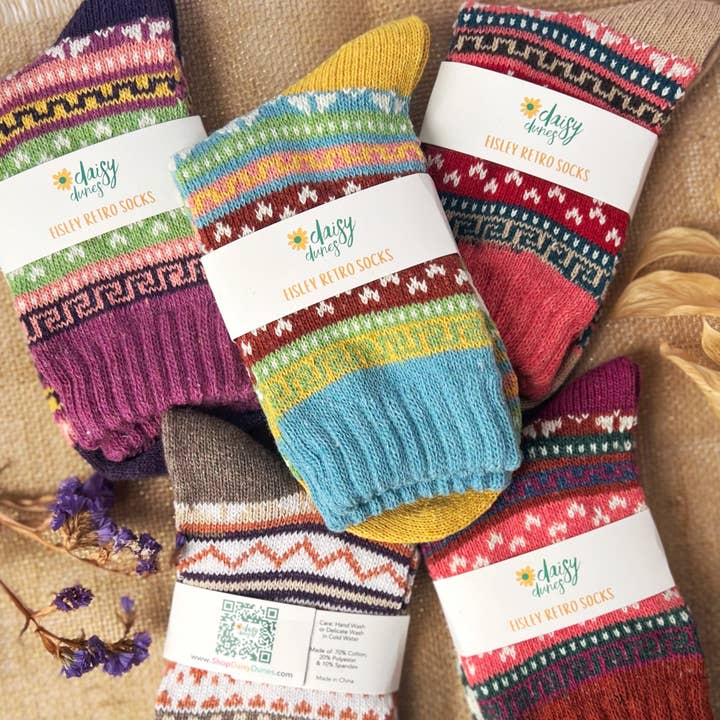 Daisy Dunes - Wholesale Socks - Women's - Eisley Retro Chevron Socks