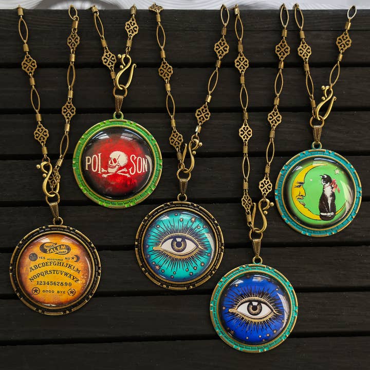 Asunder Bazaar - Wholesale Pendant/Charm Necklace - 5pc Handmade Eclectic Vintage Cameo Necklaces on Cards Large