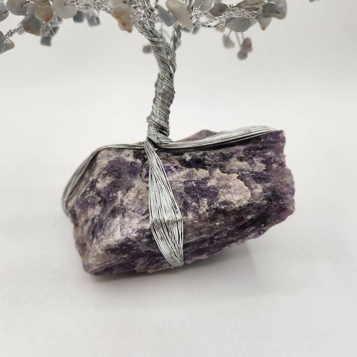 Meraki Gemstones – Engroshandel Spirituelle sten og krystaller – Ædelstenstræ-Engelsten/Chevron Ametyst Base m/Sølvtråd