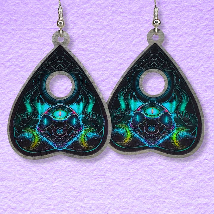 Ghost Cat Ouija Planchette Ohrhänger für den Großhandel von Owlybear Art