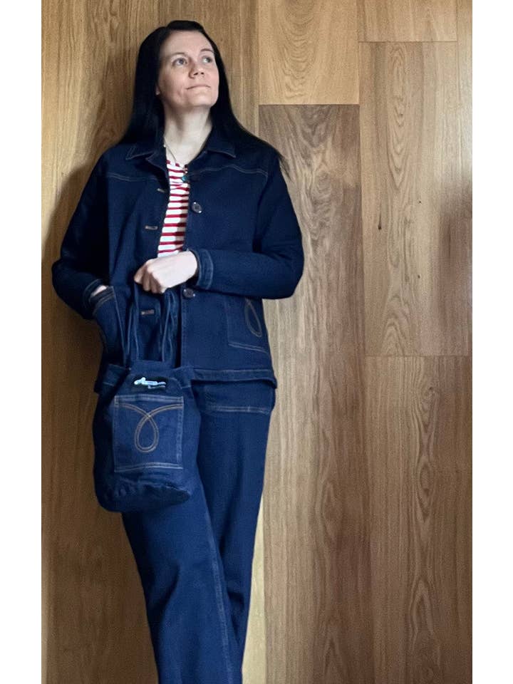 Astro Bettie - Wholesale Jeans – Women’s - Midge Classic Reproduction Jeans - Indigo2